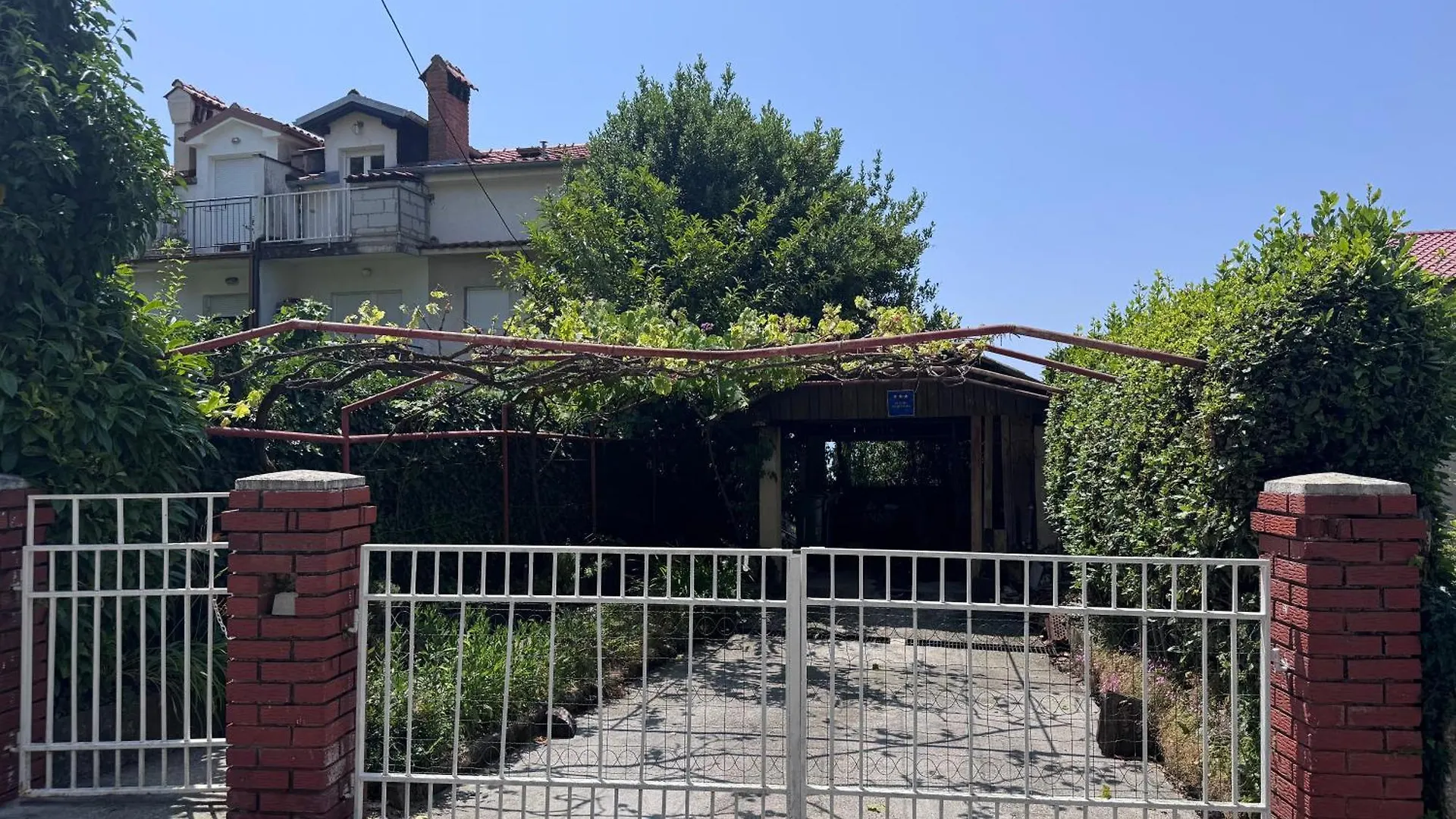 דירה רייקה Studio Apartman Karla